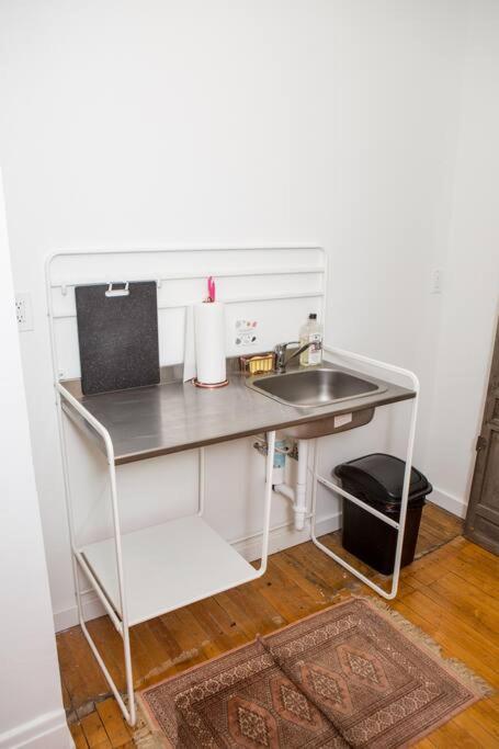 Object Hotel 1Br Room 3A Бисби Екстериор снимка